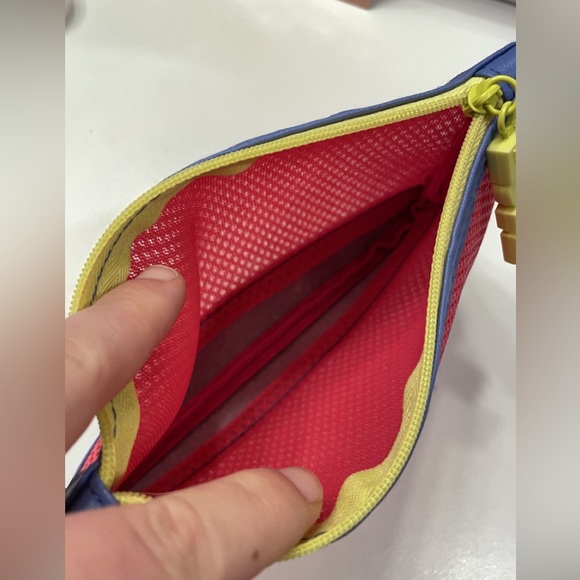 (FREE if added to ANY item/bundle w another item(s) | IPSY Bags Set of 3 | - Picture 15 of 15